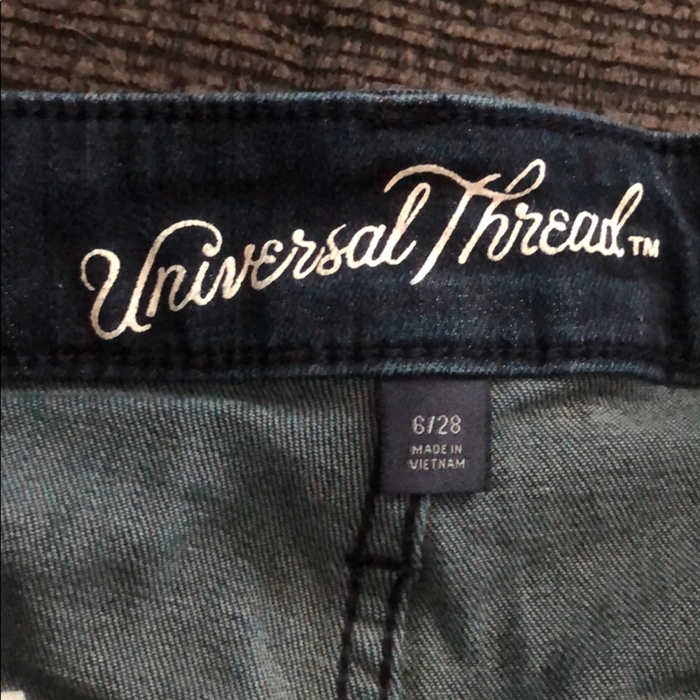 Universal Thread High Rise Shorts - Picture 2 of 3